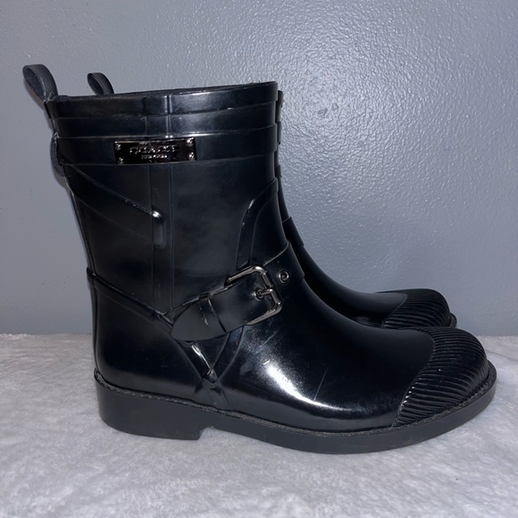 COACH 6.5 WOMEN RAIN BOOTS - Picture 1 of 9